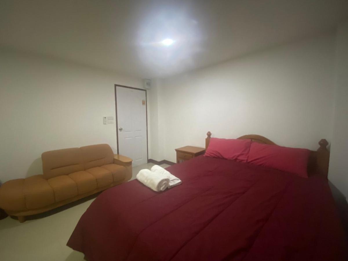 Oyo 1135 Triple A Residence شيانغ ماي المظهر الخارجي الصورة