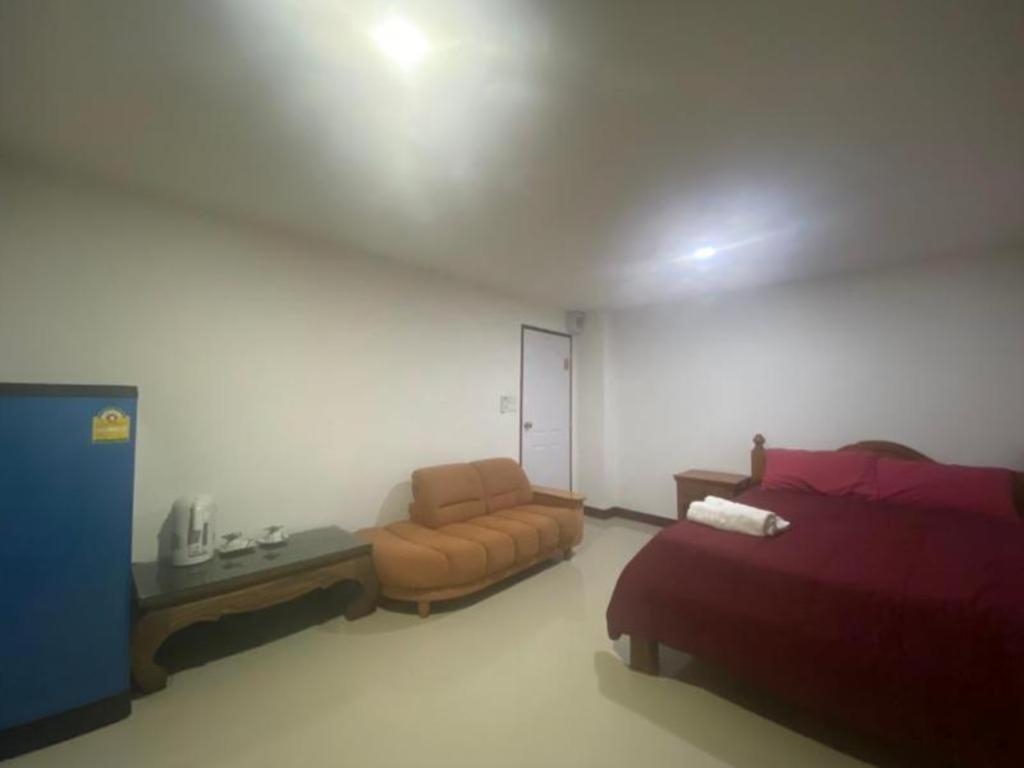 Oyo 1135 Triple A Residence شيانغ ماي المظهر الخارجي الصورة