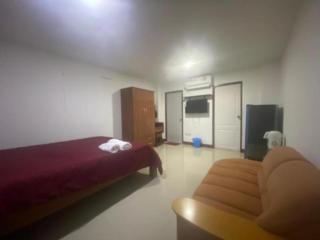 Oyo 1135 Triple A Residence شيانغ ماي المظهر الخارجي الصورة
