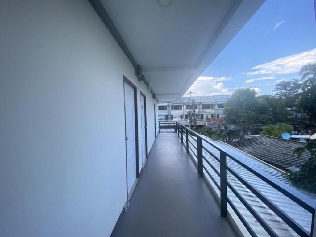 Oyo 1135 Triple A Residence شيانغ ماي المظهر الخارجي الصورة