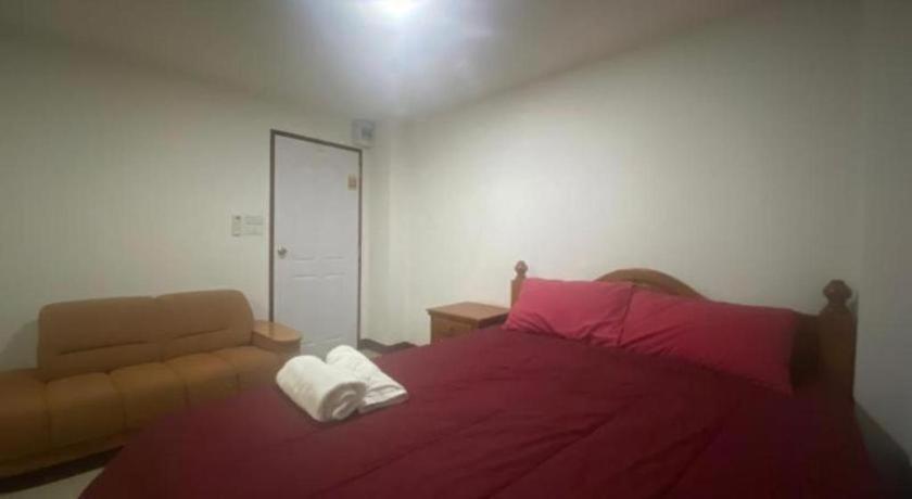 Oyo 1135 Triple A Residence شيانغ ماي المظهر الخارجي الصورة