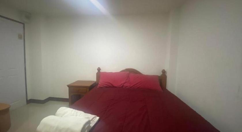 Oyo 1135 Triple A Residence شيانغ ماي المظهر الخارجي الصورة
